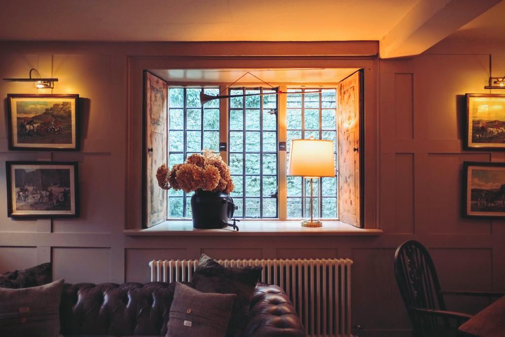 Hotel Hambro Arms Milton Abbas Esterno foto
